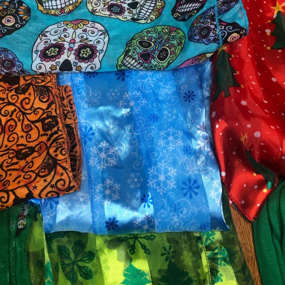 Lot of 12Holiday Scarves Halloween July Christmas - Picture 5 of 16